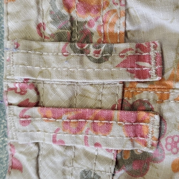 BANDOLONOBLU WOMEN'S  capris.‎ Y2K. Paisley print. Size 12,  4 pockets. - Picture 4 of 10